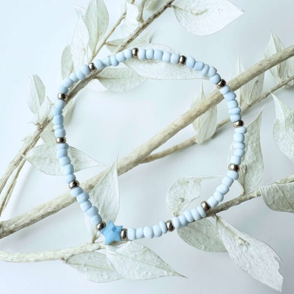 Sterarmband pastelblauw