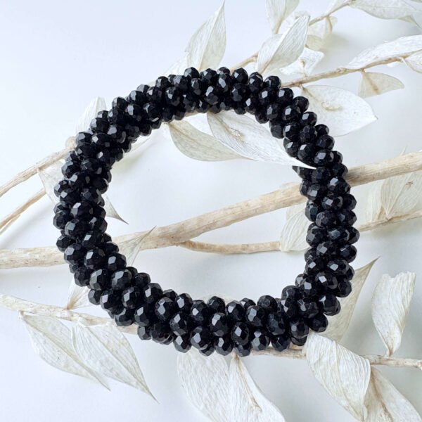 Facetarmband zwart